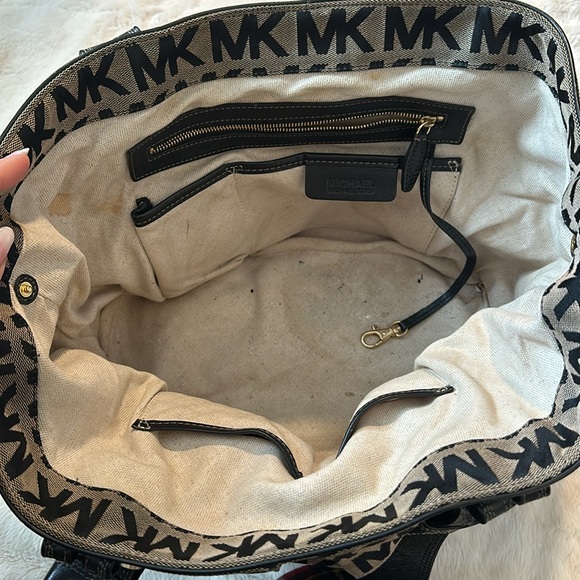 Michael Kors signature Jaquard bag - Picture 5 of 5